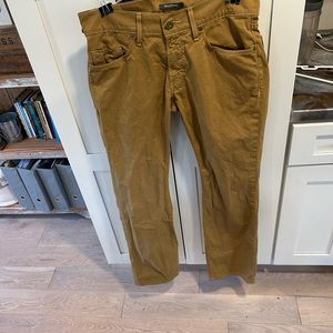 Denim of virtue khakis, 34x32. Worn once